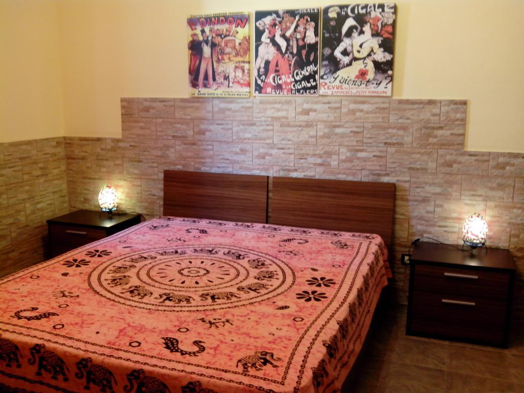Bed&Breakfast La Casetta SantʼAlessio Siculo Szoba fotó