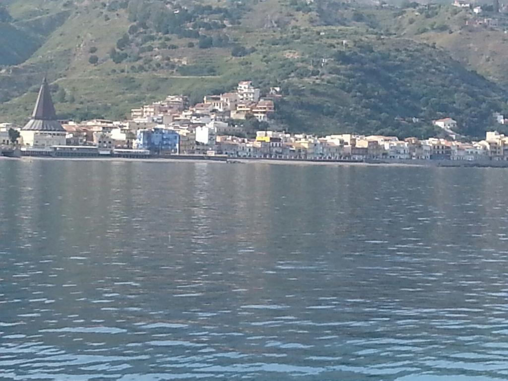Bed&Breakfast La Casetta SantʼAlessio Siculo Kültér fotó