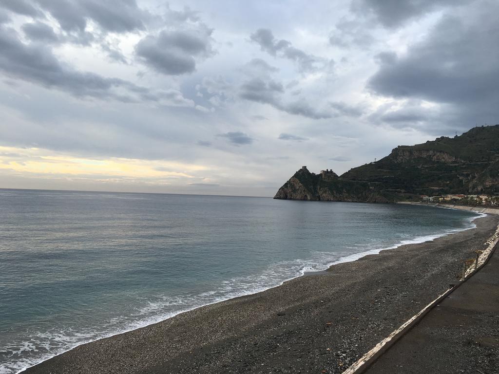 Bed&Breakfast La Casetta SantʼAlessio Siculo Kültér fotó